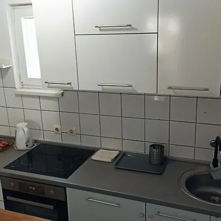 Apartman Apartament *